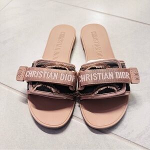 Dior revolution slide
